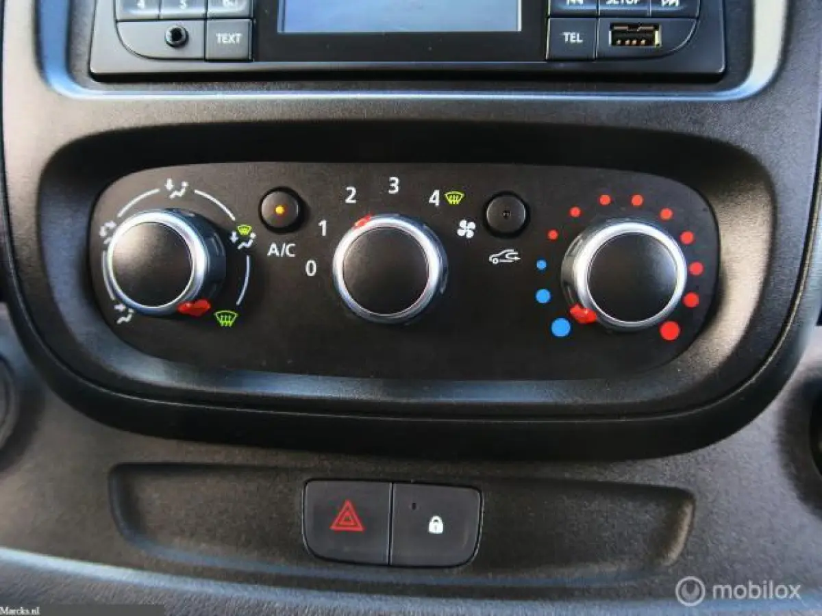 bestel 1.6 dCi 95 T29 L1H1 Comfort