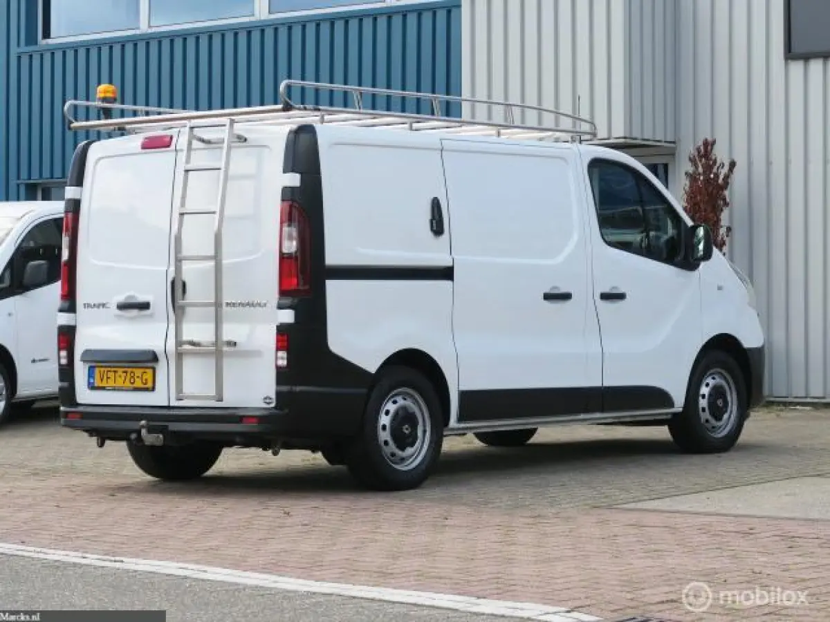 bestel 1.6 dCi 95 T29 L1H1 Comfort