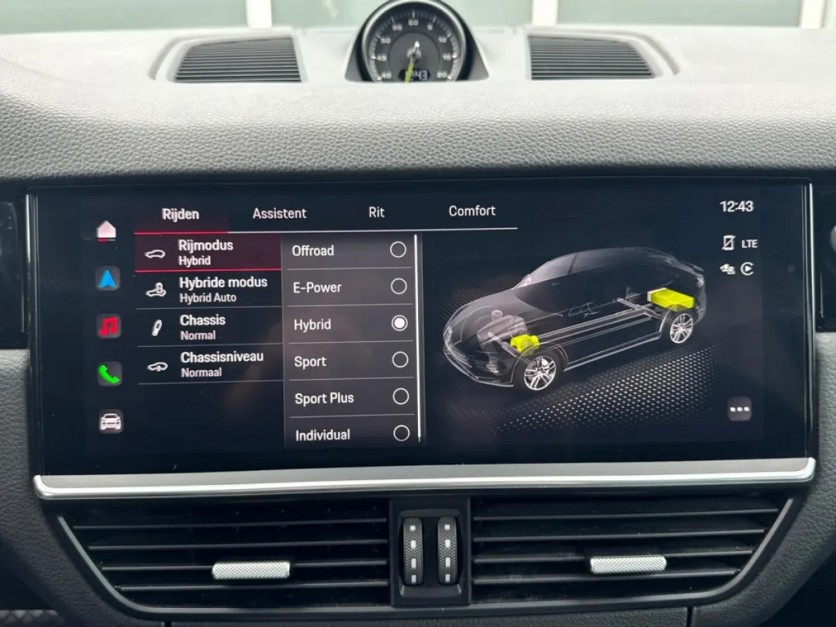 3.0 E-Hybrid | ACC | Luchtvering | Pano | Trekhaak | Bose-Audio | Camera | Navi