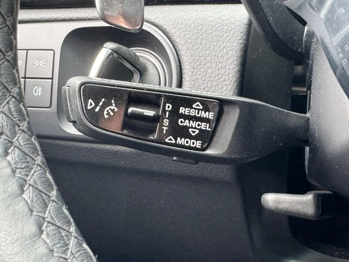 3.0 E-Hybrid | ACC | Luchtvering | Pano | Trekhaak | Bose-Audio | Camera | Navi