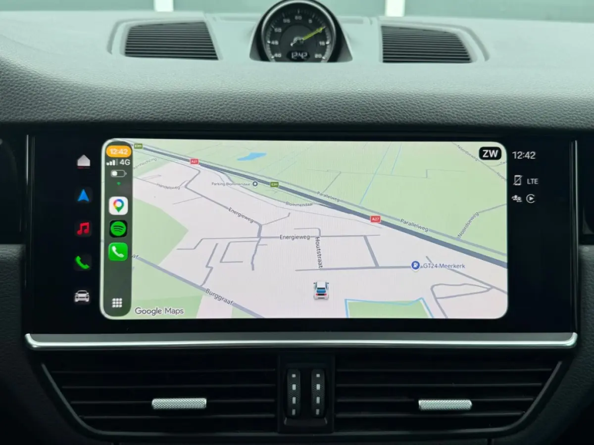 3.0 E-Hybrid | ACC | Luchtvering | Pano | Trekhaak | Bose-Audio | Camera | Navi