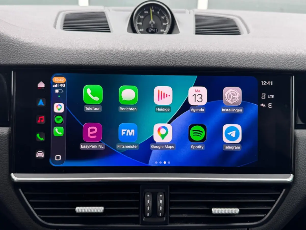 3.0 E-Hybrid | ACC | Luchtvering | Pano | Trekhaak | Bose-Audio | Camera | Navi