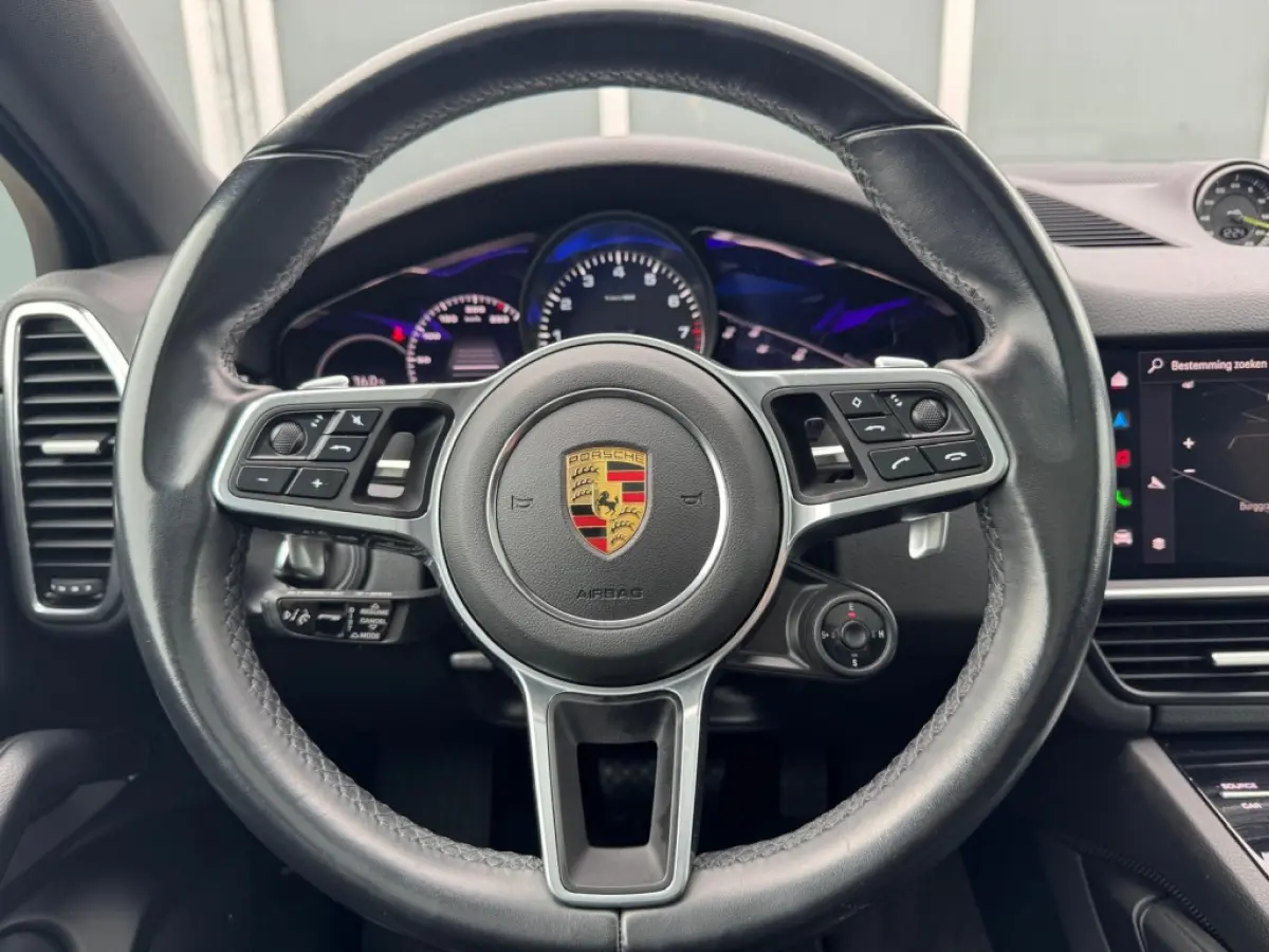 3.0 E-Hybrid | ACC | Luchtvering | Pano | Trekhaak | Bose-Audio | Camera | Navi
