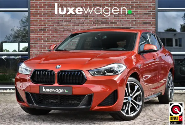 xDrive25e M-Sport | Pano | HUD | Sunset orange | 19 inch | Camera