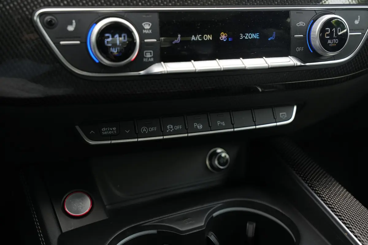 3.0 TFSI S5 quattro Pro Line Plus Panoramadak B&O Luxe Leder Carplay Massage Milltek