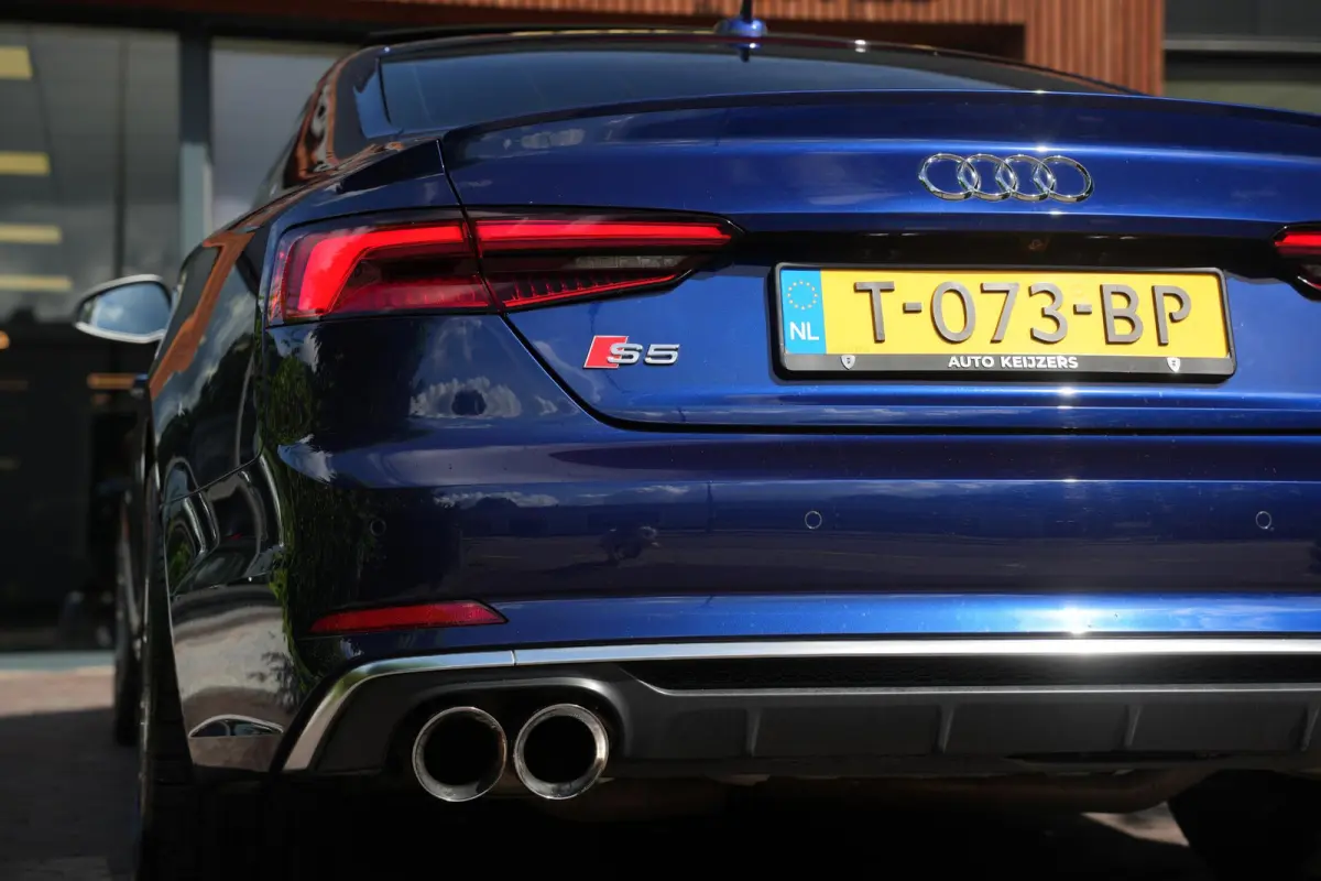 3.0 TFSI S5 quattro Pro Line Plus Panoramadak B&O Luxe Leder Carplay Massage Milltek