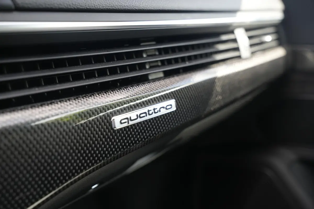 3.0 TFSI S5 quattro Pro Line Plus Panoramadak B&O Luxe Leder Carplay Massage Milltek