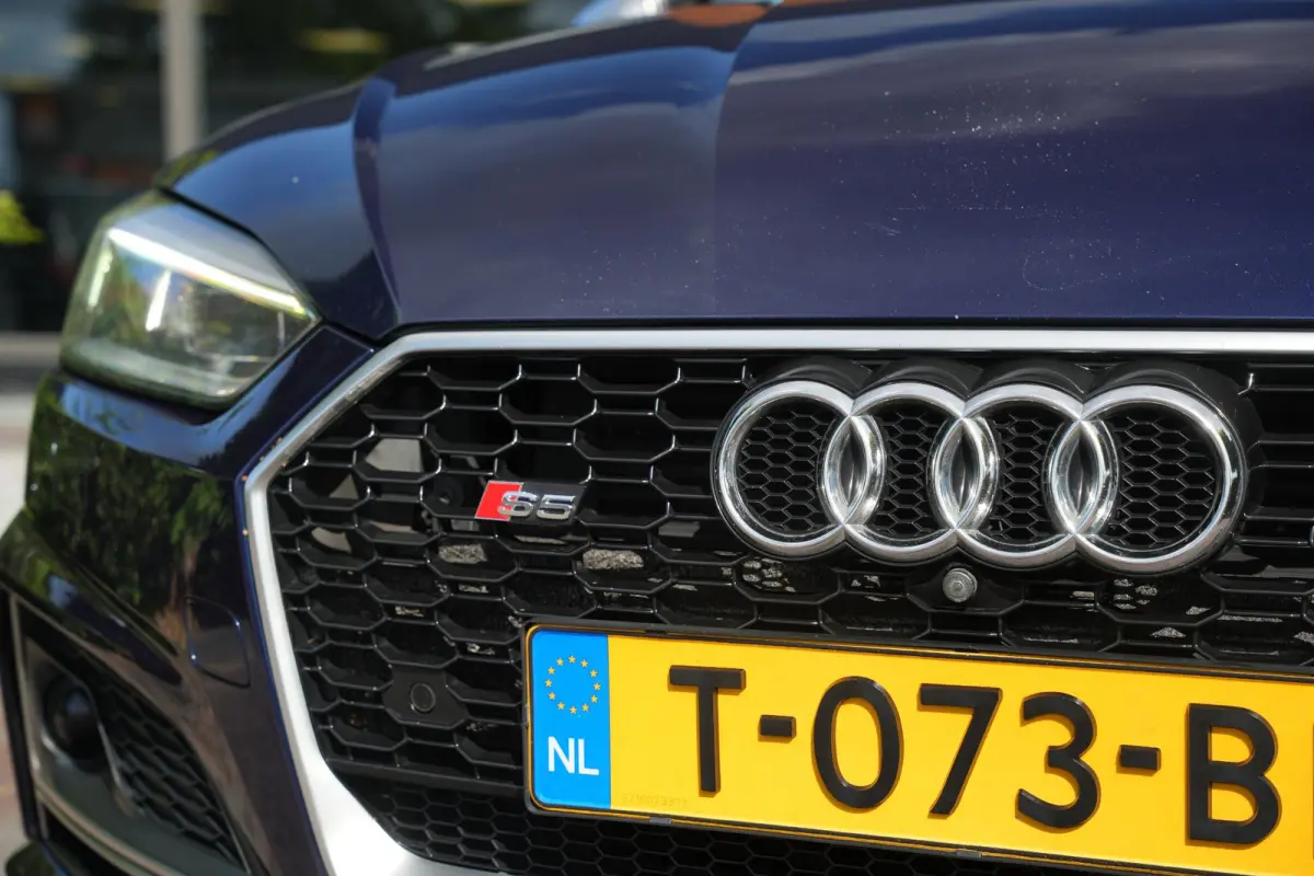 3.0 TFSI S5 quattro Pro Line Plus Panoramadak B&O Luxe Leder Carplay Massage Milltek
