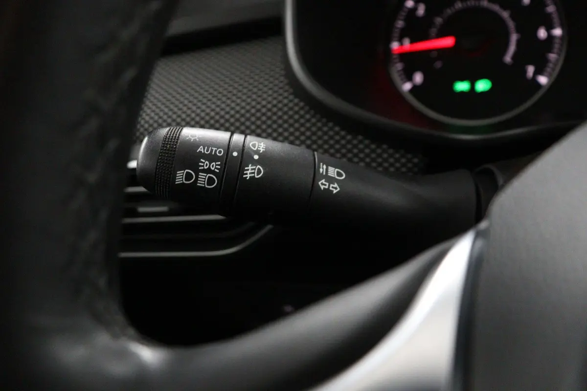 TCe 100 Bi-Fuel GPF Comfort | Apple Carplay/Android Auto | Airco |