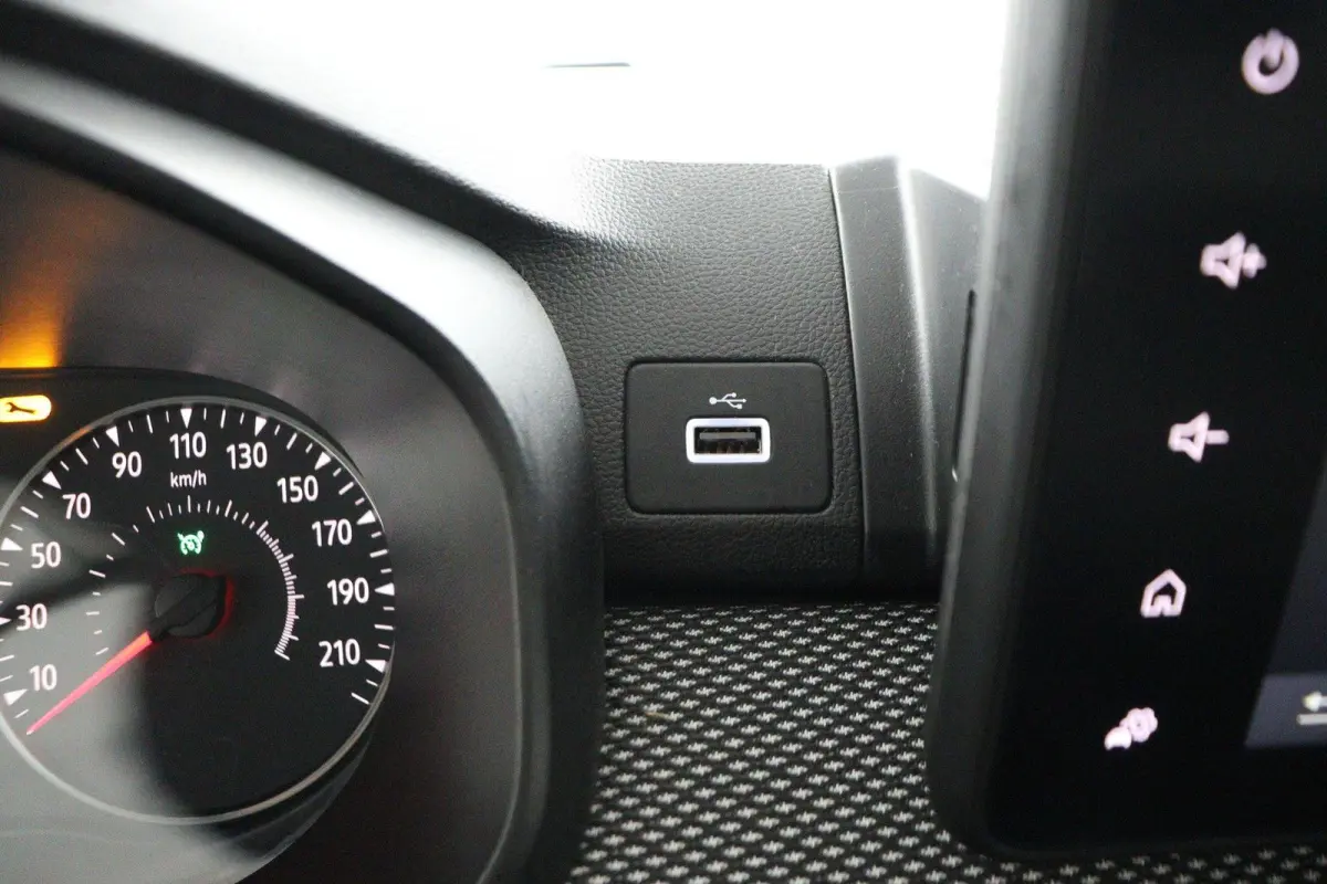 TCe 100 Bi-Fuel GPF Comfort | Apple Carplay/Android Auto | Airco |