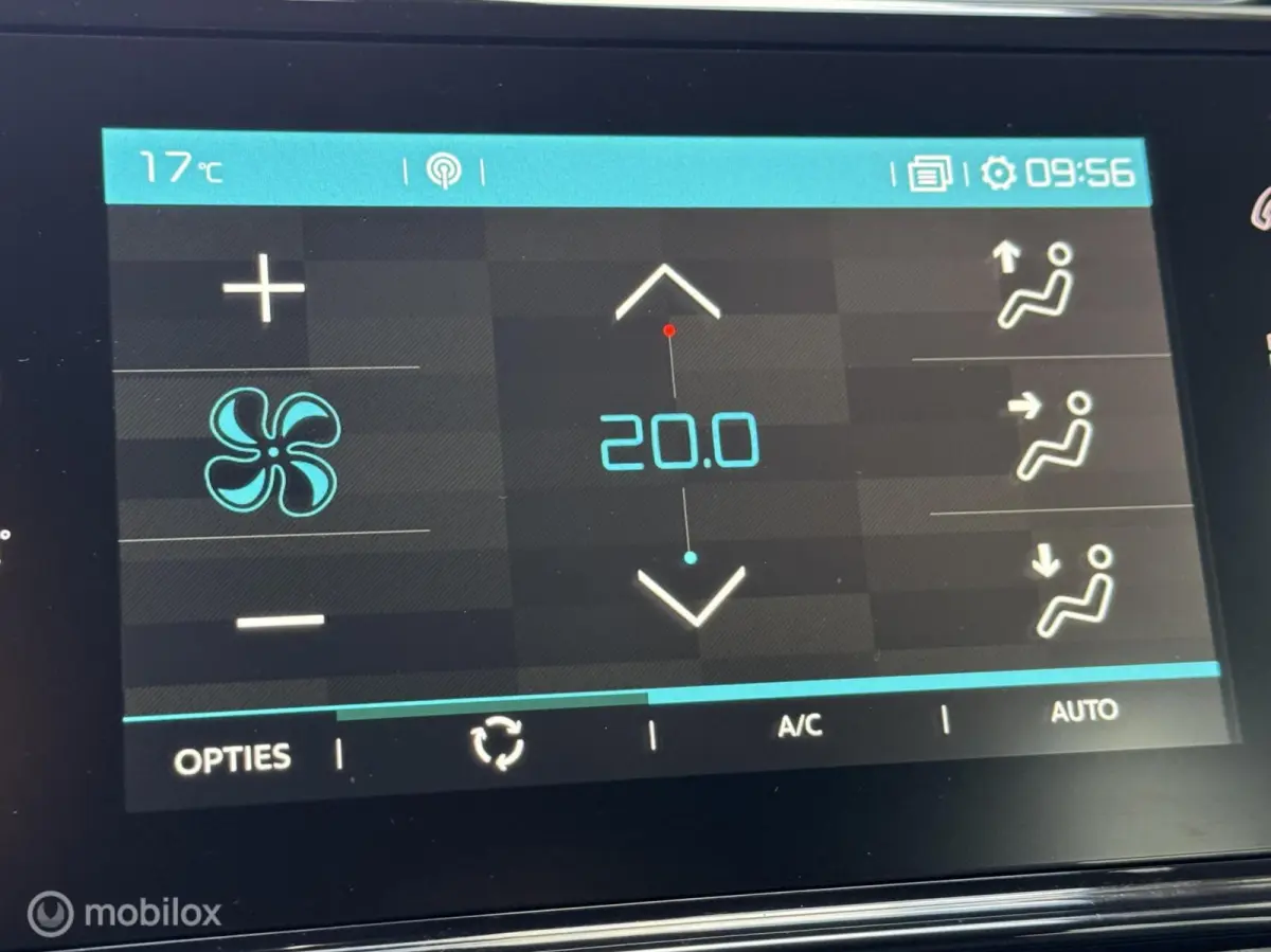 1.2 PureTech S&S Feel CarPlay 110PK! Distr-riem-vv