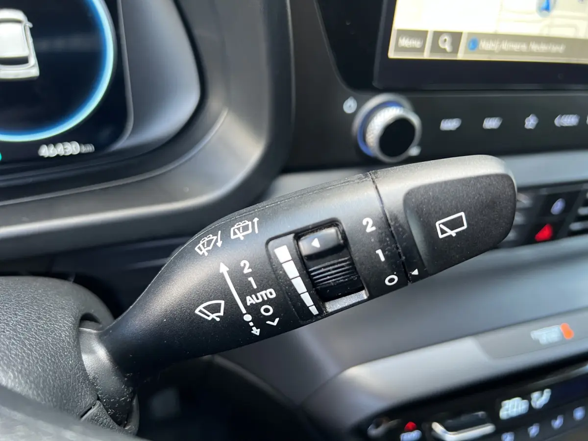 1.0 T-GDI 100pk Premium | Carplay | Climate control | Cruise control | Stoel/stuurverwarming | Camera | Parkeersensoren | DAB | Premium Audio | Lichtmetalen velgen | Navigatie