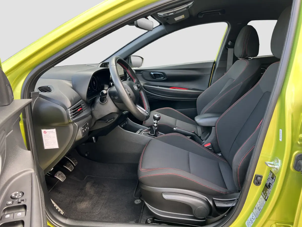 1.0 T-GDI 100pk N-Line | Camera | Carplay | Premium audio | Cruise controle | Navigatie | 17'' velgen | Dodehoek detectie | Parkeersensoren
