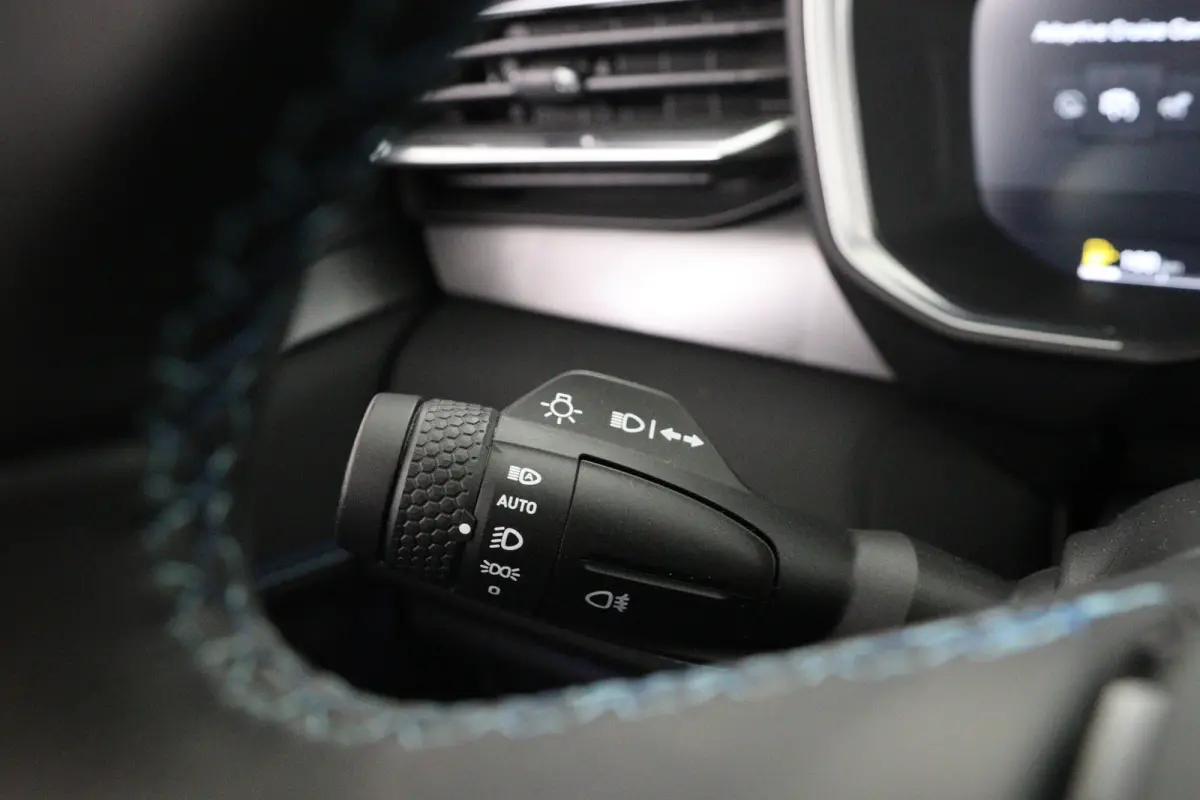 1.5 PHEV | 1e Eigenaar! | Trekhaak | Memory | Open Dak | Cruise Adaptive | Stoelverwarming | 360 camera | Infinity Audio