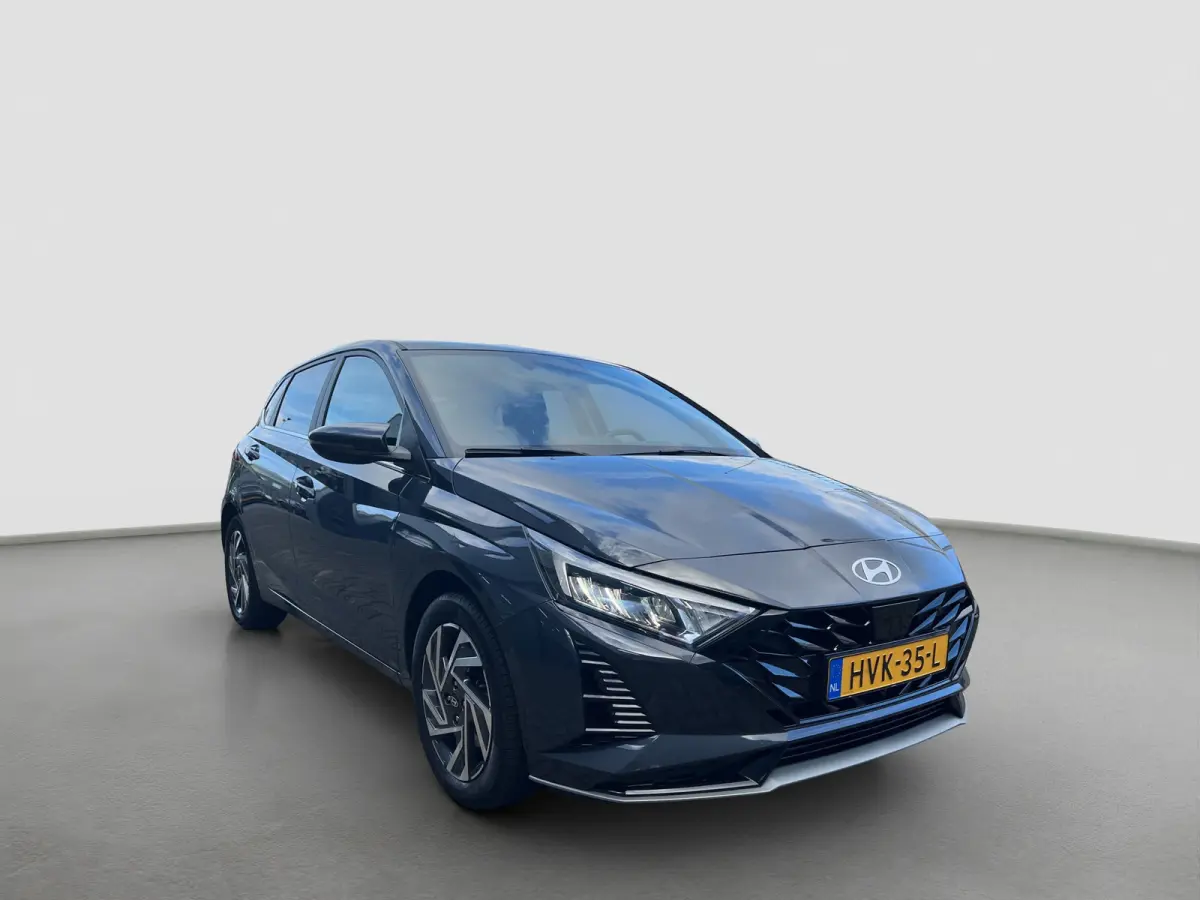 1.0 T-GDI 100pk Premium | Camera | Carplay | Premium audio | Cruise controle | Navigatie | 17'' velgen | Dodehoek detectie | Parkeersensoren