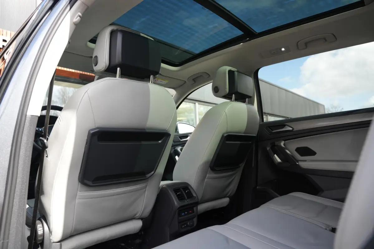 1.5 TSI Comfortline Business Panoramadak Adaptieve Cruise DAB+