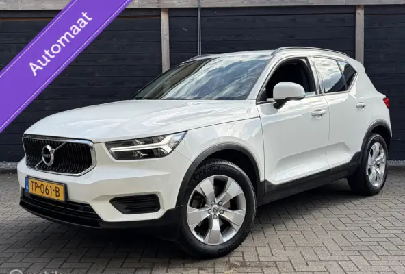 2.0 T4 Automaat 190 PK Momentum Carplay / Voorruitverwarming