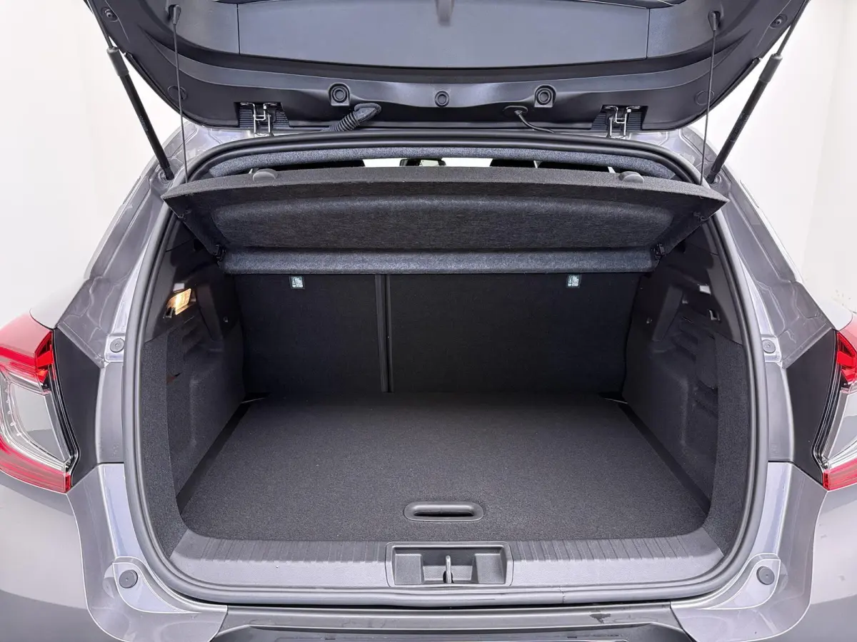 1.8 HEV AT Intense+ €2.000 korting | Adaptieve Cruise control | Parkeersensoren rondom | MI-Pilot | Stoelverwarming + Voorruit | Sfeerverlichting |