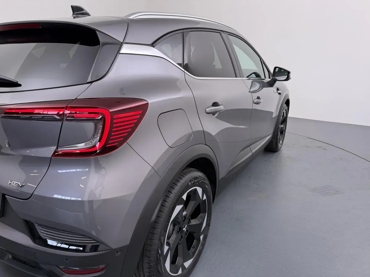 1.8 HEV AT Intense+ €2.000 korting | Adaptieve Cruise control | Parkeersensoren rondom | MI-Pilot | Stoelverwarming + Voorruit | Sfeerverlichting |