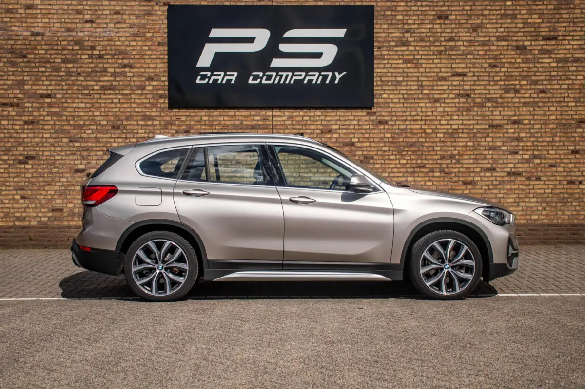 xDrive25e X-line, Pano, Leder, Memory, Head-Up