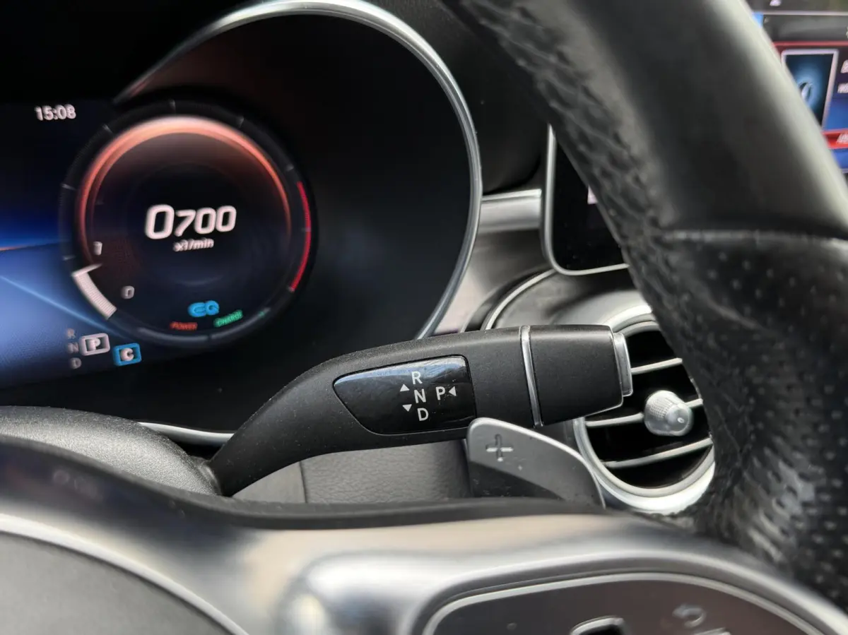 200 Business Solution AMG | Trekhaak | Panoramadak | CarPlay | Leder | Elektrische stoelen |