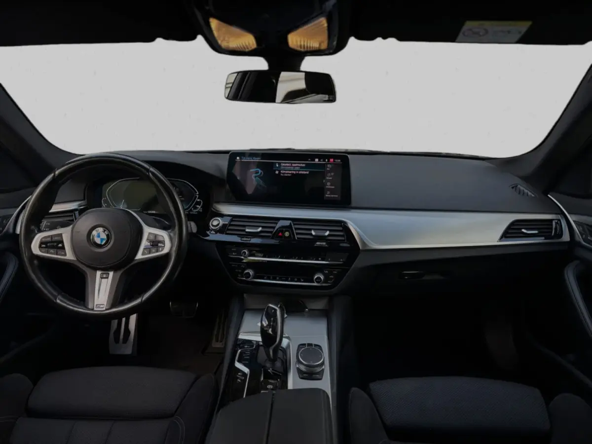 545e xDrive High Executive M-SPORT (Dealer OndH, Navi Pro, Camera, Stuur&StoelVerW, Addapt Cruise, PDC V+A, Etc)