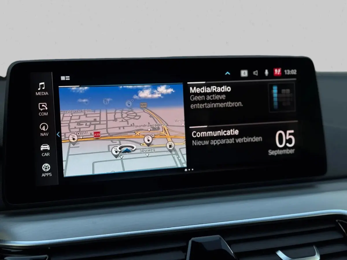 545e xDrive High Executive M-SPORT (Dealer OndH, Navi Pro, Camera, Stuur&StoelVerW, Addapt Cruise, PDC V+A, Etc)