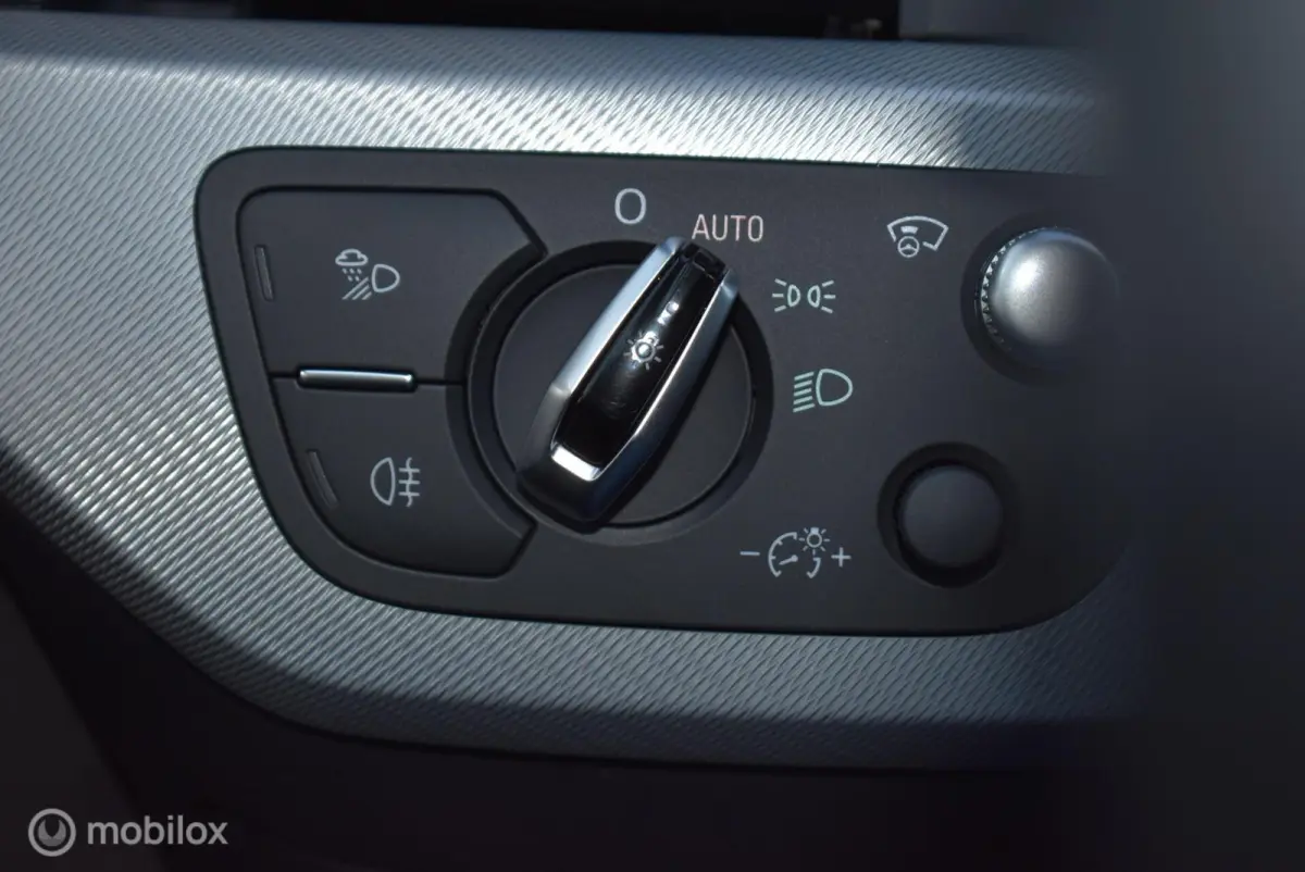 2.0 TFSI MHEV quattro Scubablau S-Line Pano ACC B&O HUD 360°Camera Virtual Keyless 20" LMV