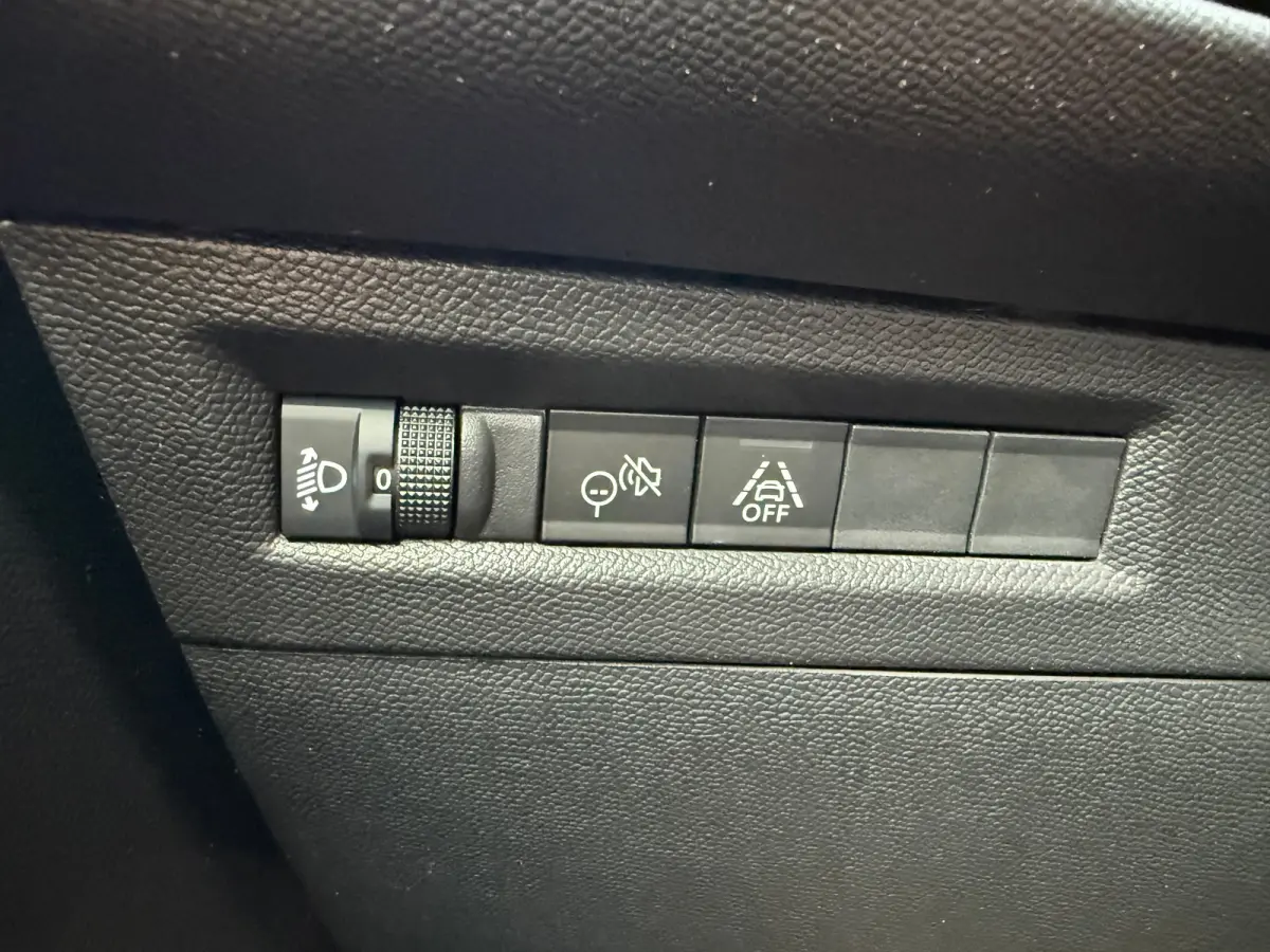 1.2 Turbo Hybrid GS | CAMERA ACHTER| STOEL, STUUR & VOORRUITVERWARMING| PARKEERSENSOREN V&A| CRUISE CONTROL| APPLE CARPLAY&ANDROID AUTO