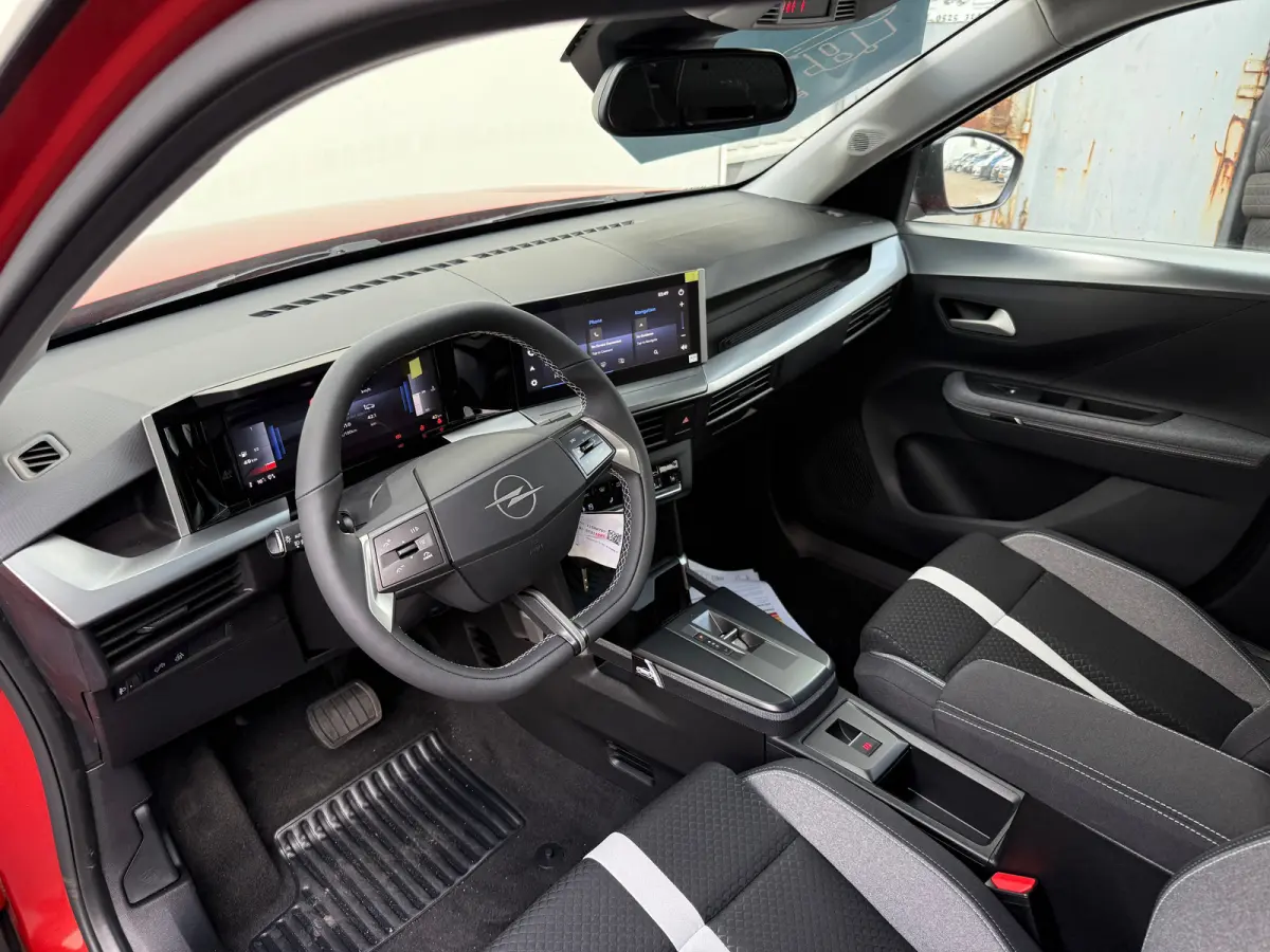 1.2 Turbo Hybrid GS | CAMERA ACHTER| STOEL, STUUR & VOORRUITVERWARMING| PARKEERSENSOREN V&A| CRUISE CONTROL| APPLE CARPLAY&ANDROID AUTO