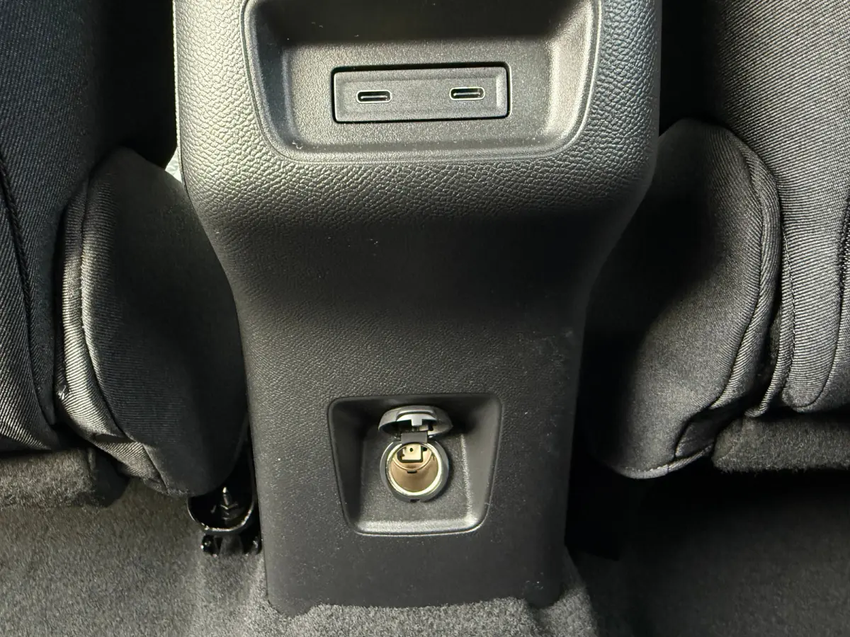 1.2 Turbo Hybrid GS | CAMERA ACHTER| STOEL, STUUR & VOORRUITVERWARMING| PARKEERSENSOREN V&A| CRUISE CONTROL| APPLE CARPLAY&ANDROID AUTO