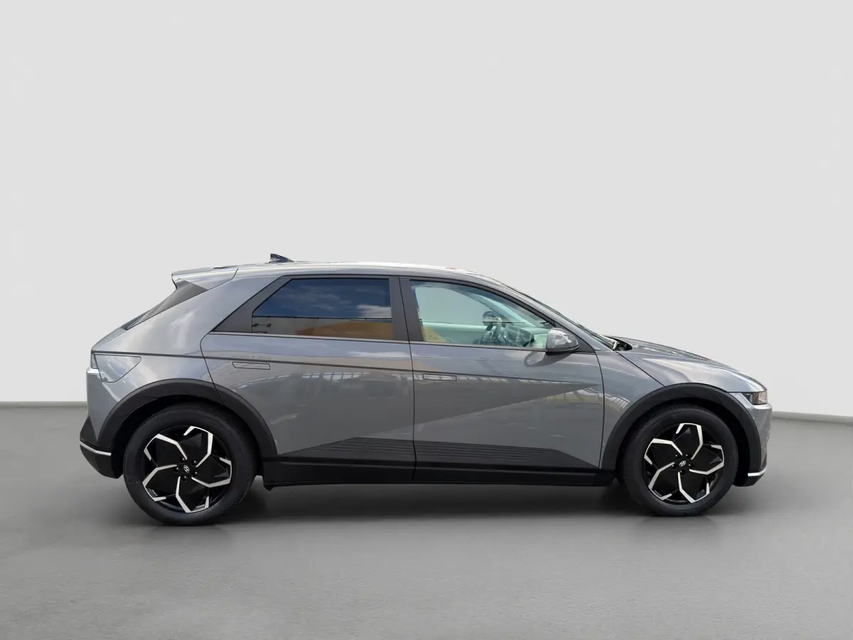 Connect+ 73kWh 217pk | SOH 100% | Trekhaak | Leder | Elektrische stoel | Elektrische achterklep | Camera | Carplay | Premium Audio | Adaptive cruise controle | Dodehoek detectie | Head-up di