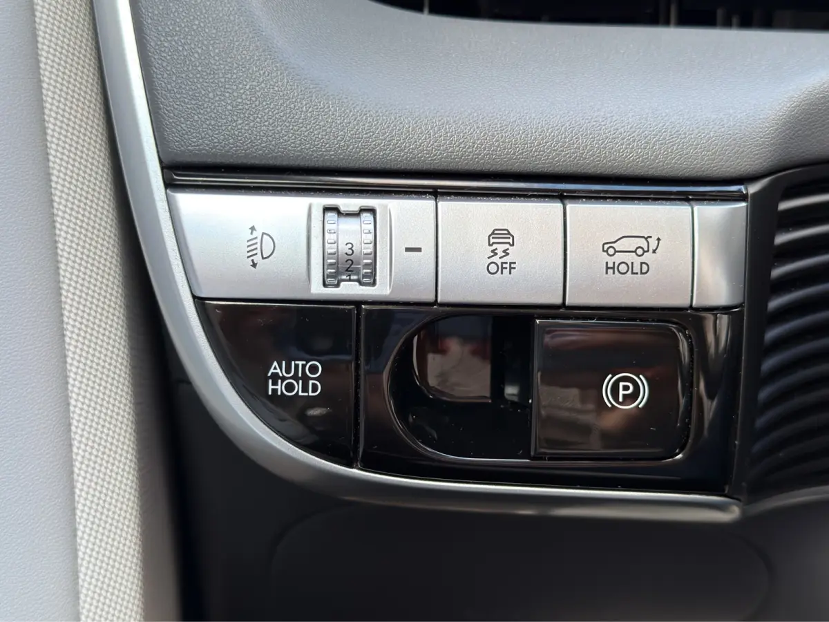 Connect+ 73kWh 217pk | SOH 100% | Trekhaak | Leder | Elektrische stoel | Elektrische achterklep | Camera | Carplay | Premium Audio | Adaptive cruise controle | Dodehoek detectie | Head-up di