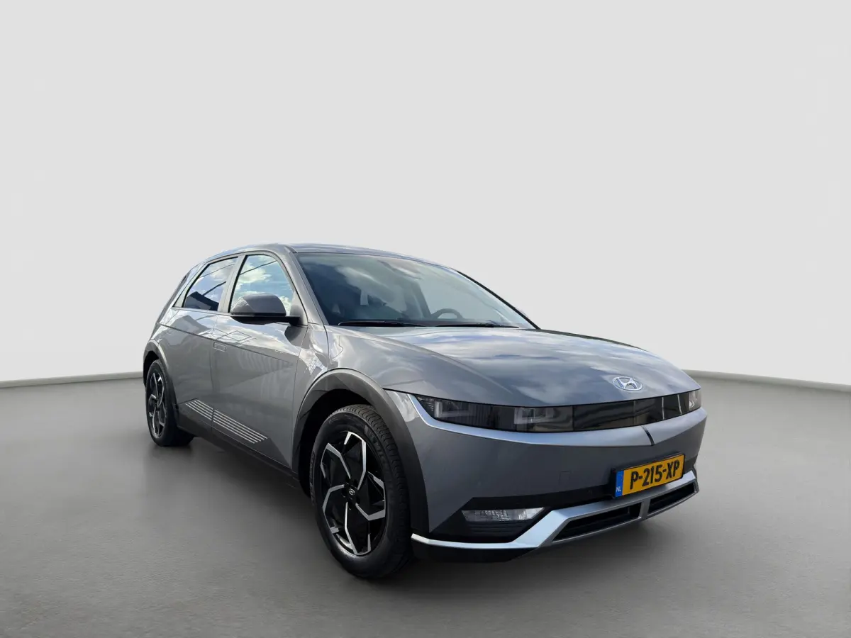 Connect+ 73kWh 217pk | SOH 100% | Trekhaak | Leder | Elektrische stoel | Elektrische achterklep | Camera | Carplay | Premium Audio | Adaptive cruise controle | Dodehoek detectie | Head-up di