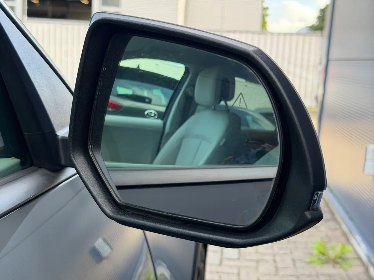 Connect+ 73kWh 217pk | SOH 100% | Trekhaak | Leder | Elektrische stoel | Elektrische achterklep | Camera | Carplay | Premium Audio | Adaptive cruise controle | Dodehoek detectie | Head-up di