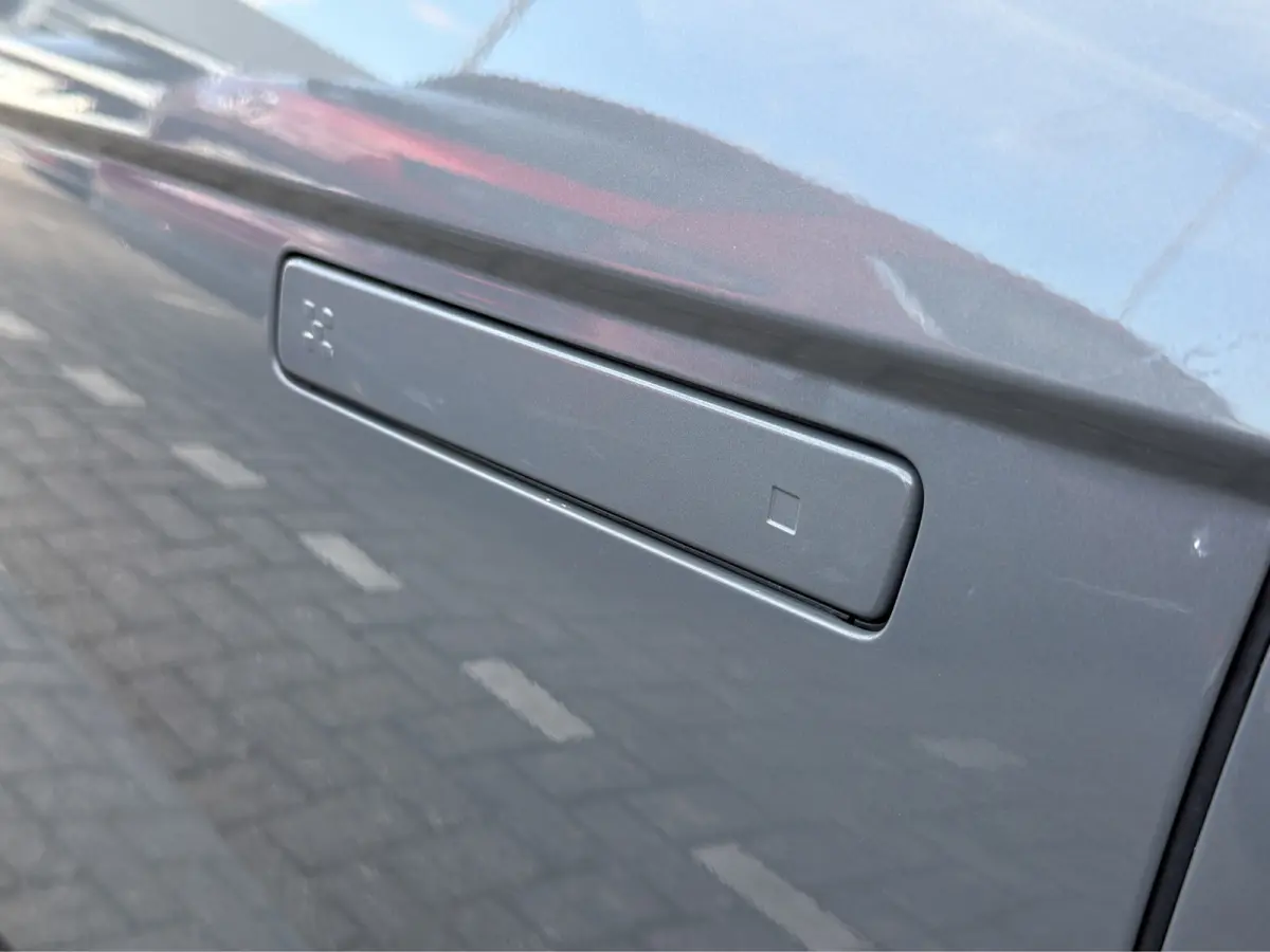 Connect+ 73kWh 217pk | SOH 100% | Trekhaak | Leder | Elektrische stoel | Elektrische achterklep | Camera | Carplay | Premium Audio | Adaptive cruise controle | Dodehoek detectie | Head-up di