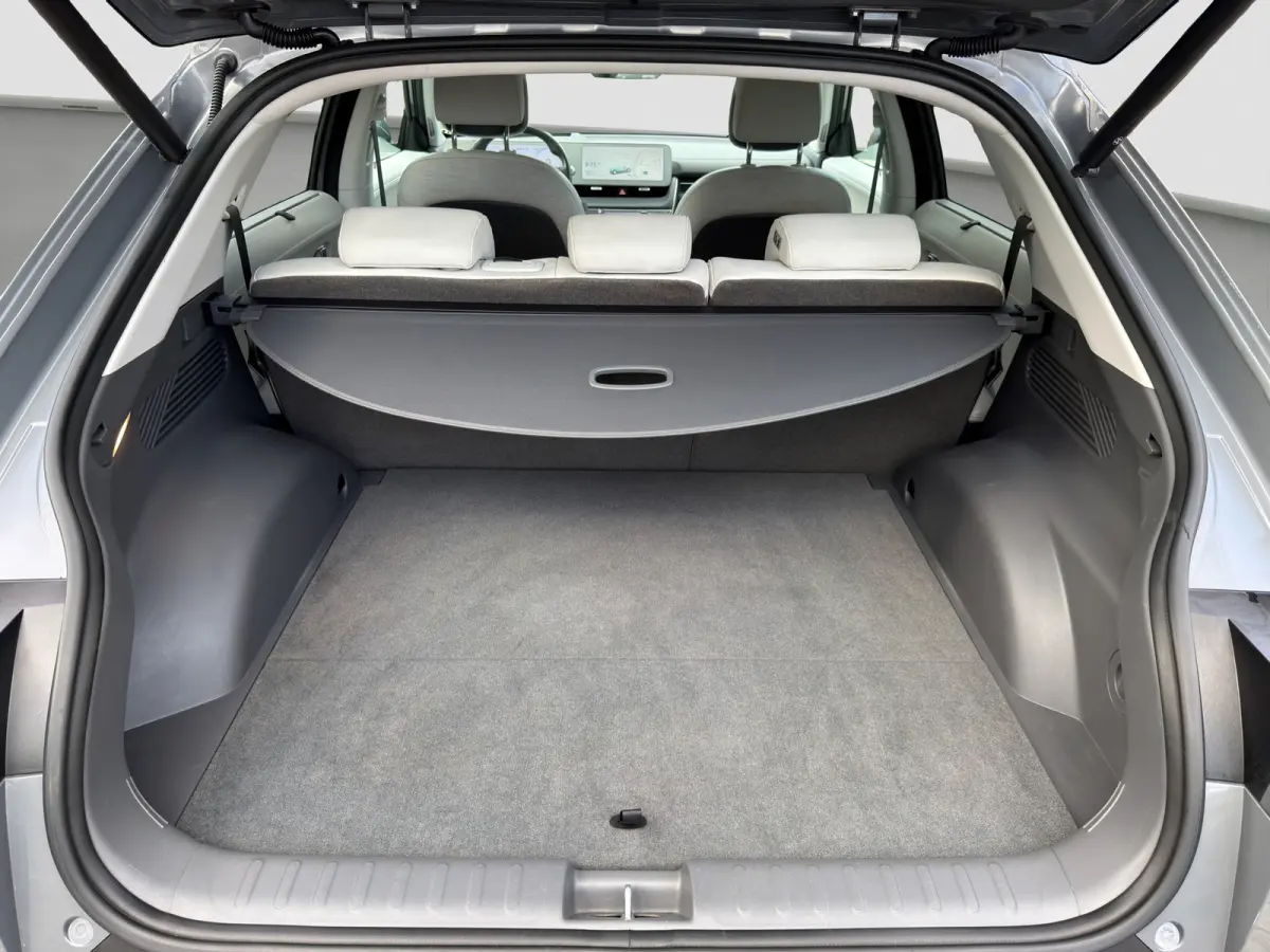 Connect+ 73kWh 217pk | SOH 100% | Trekhaak | Leder | Elektrische stoel | Elektrische achterklep | Camera | Carplay | Premium Audio | Adaptive cruise controle | Dodehoek detectie | Head-up di