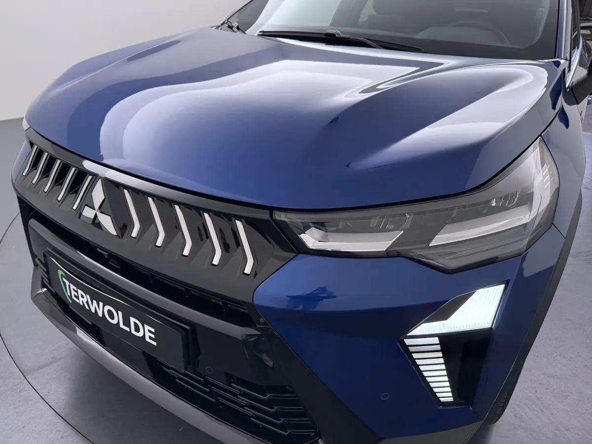 1.8 HEV First Edition €3.000 Korting | Google Build-in | rondom-camera | 19-inch lichtmetalen velgen | Stoelverwarming | Elektrische achterklep |Adaptieve Cruise control | MI-Pilot