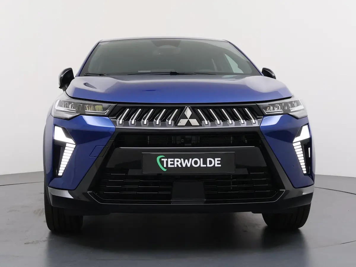 1.8 HEV First Edition €3.000 Korting | Google Build-in | rondom-camera | 19-inch lichtmetalen velgen | Stoelverwarming | Elektrische achterklep |Adaptieve Cruise control | MI-Pilot