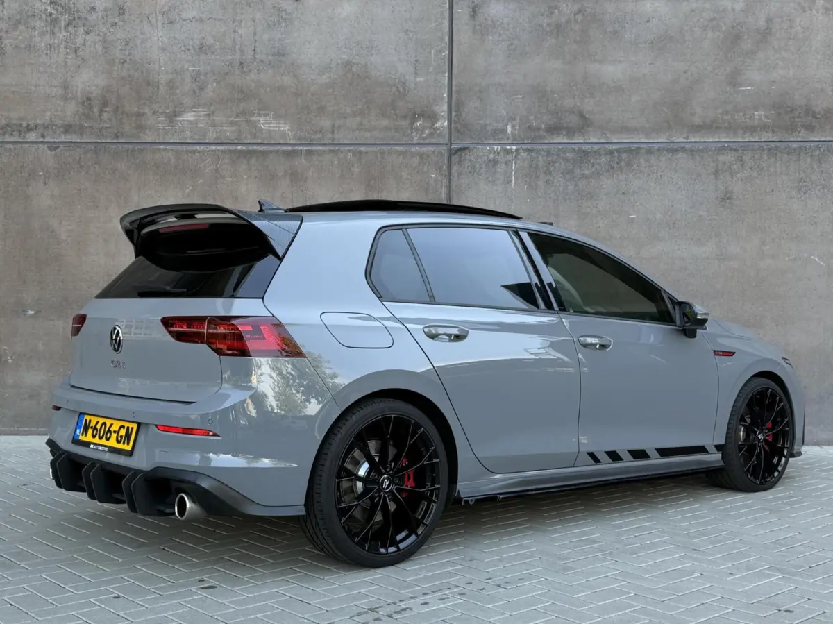 2.0 TSI GTI | H&K | Adaptieve Cruise | Memory stoelen | I.Q light | Nardo Grey | Panorama dak |