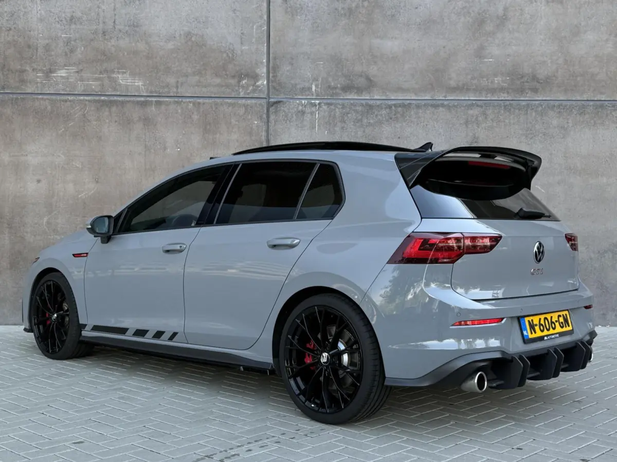 2.0 TSI GTI | H&K | Adaptieve Cruise | Memory stoelen | I.Q light | Nardo Grey | Panorama dak |