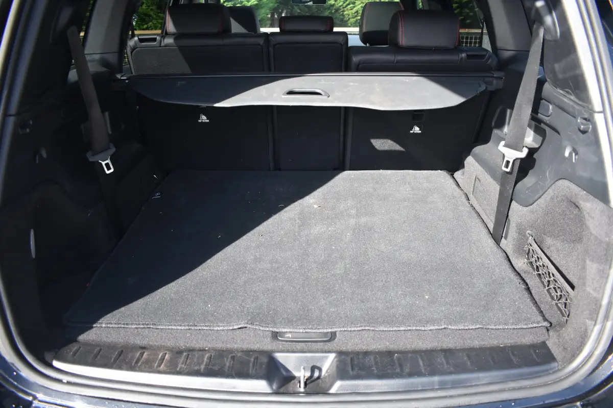 180 AMG Line 7p | AMG Styling | Adaptief demping systeem | Dode-hoek detectie | Elektrisch schuif-kanteldak | Achteruitrijcamera | 7Persoons | Eerste eigenaar