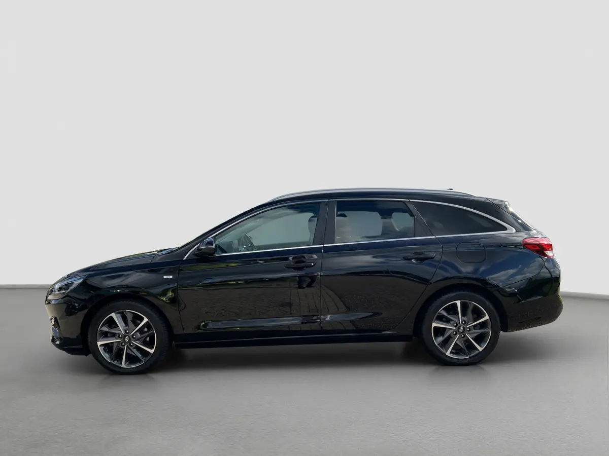 1.5 T-GDi MHEV 160pk Premium | Trekhaak | Camera | Cruise controle | Dodehoek detectie | Full LED | Elektrische voorstoel | Navigatie | Parkeersensoren voor en achter | Stoelverwarming