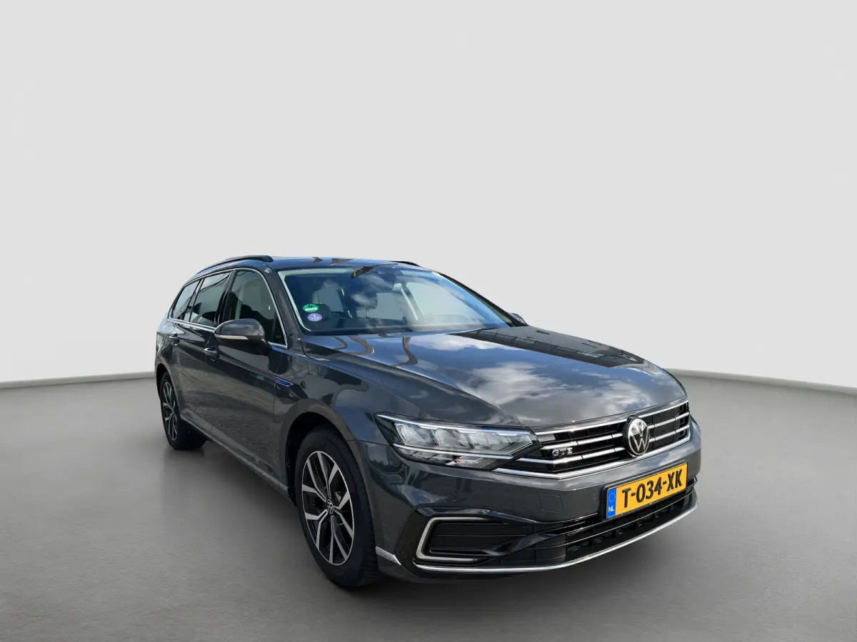 1.4 TSI 218pk PHEV GTE Business | Camera | Ergo stoelen | Adaptive Cruise controle | LED koplampen | Navigatie | Parkeersensoren