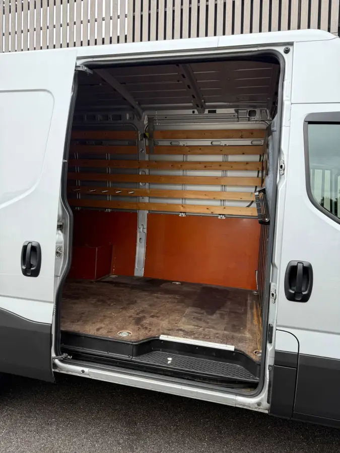 35C16V 2.3 Automaat / Dubbel Lucht / 3500 Trekhaak