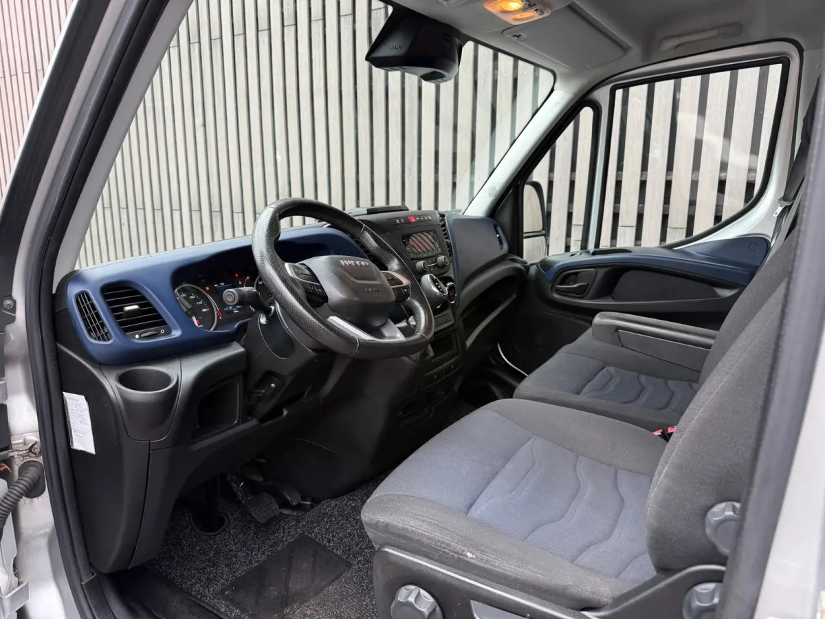 35C16V 2.3 Automaat / Dubbel Lucht / 3500 Trekhaak
