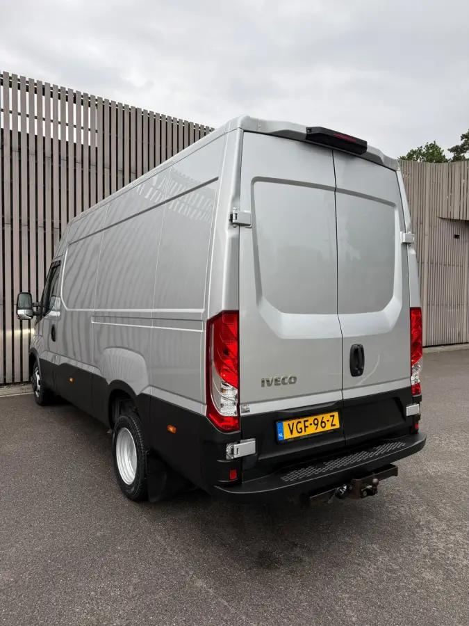 35C16V 2.3 Automaat / Dubbel Lucht / 3500 Trekhaak