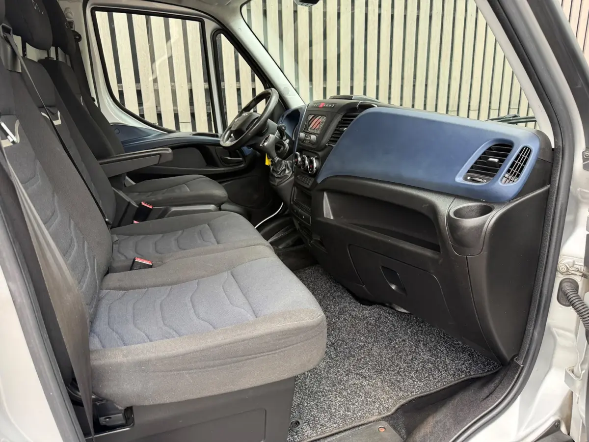 35C16V 2.3 Automaat / Dubbel Lucht / 3500 Trekhaak