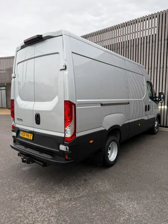 35C16V 2.3 Automaat / Dubbel Lucht / 3500 Trekhaak