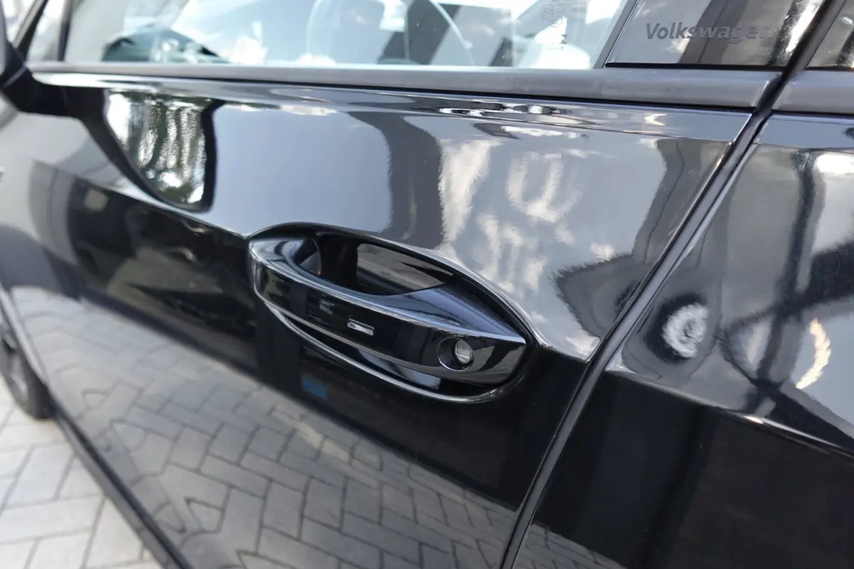 1.5 eTSI R-Line Edition PANO HUD KEYLESS